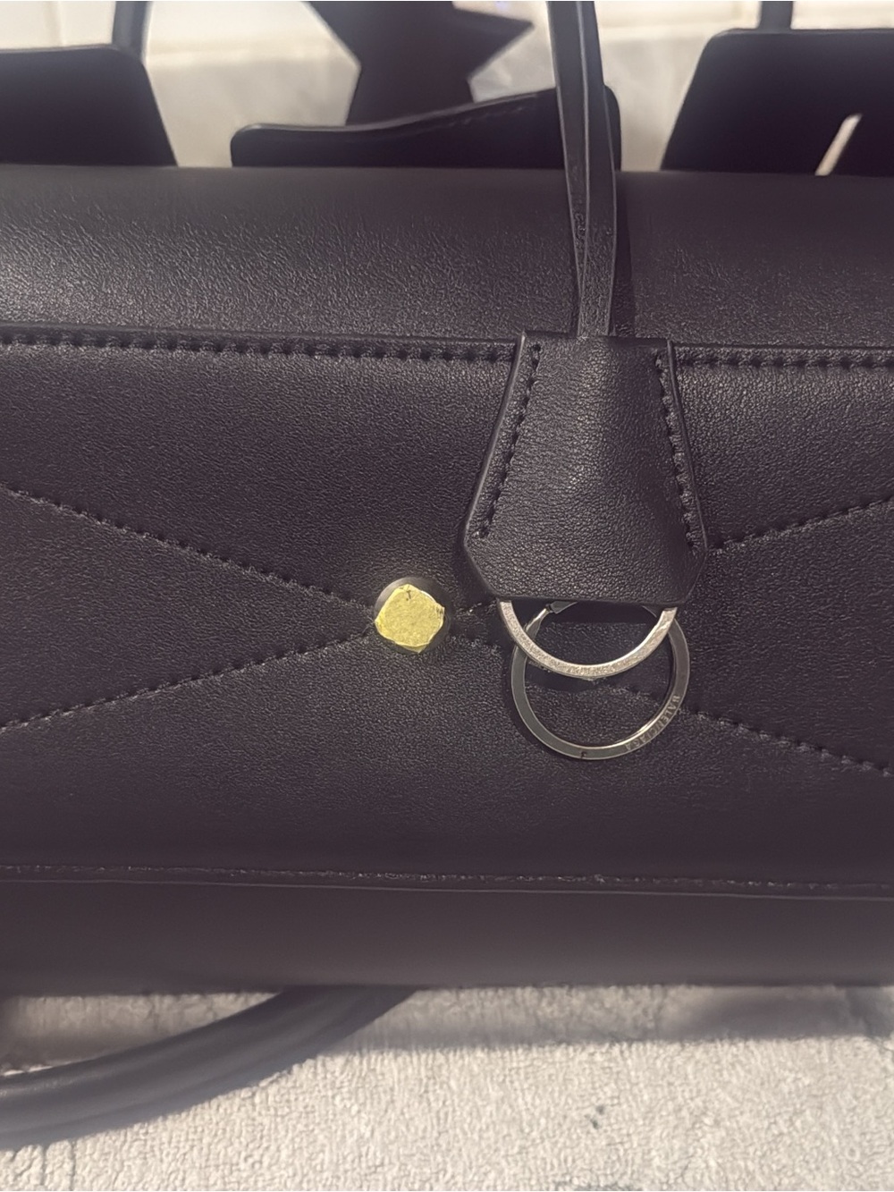 Classic Black Leather Star-Accent Tote Bag - Women's Shoulder Tote - Picture 5 of 7